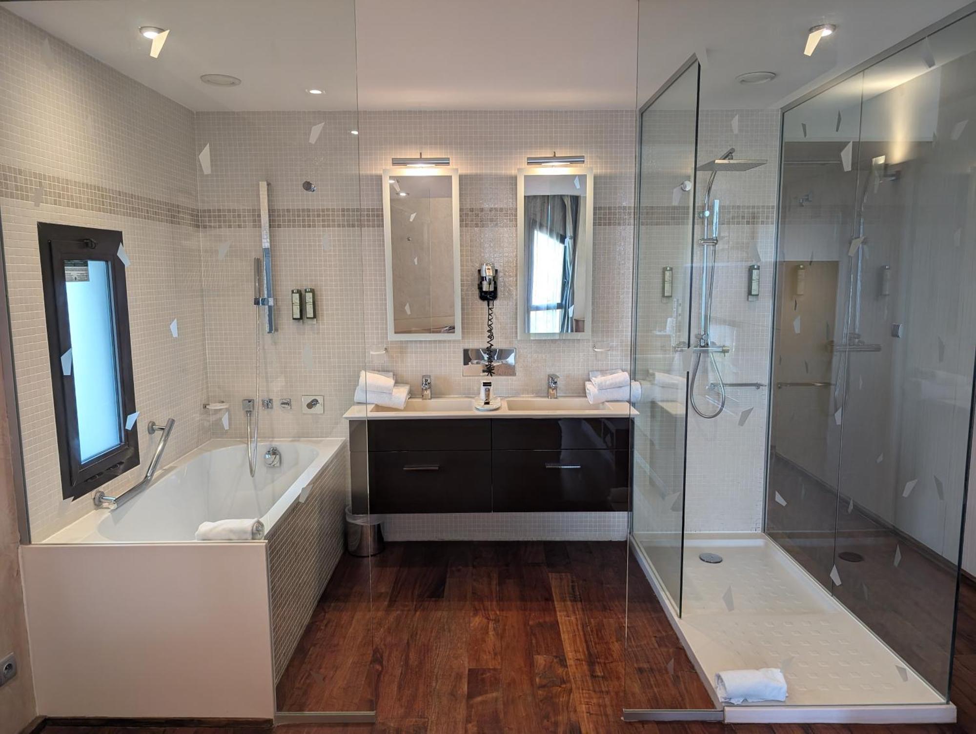 Hotel L'Hotan Portet-sur-Garonne Ngoại thất bức ảnh