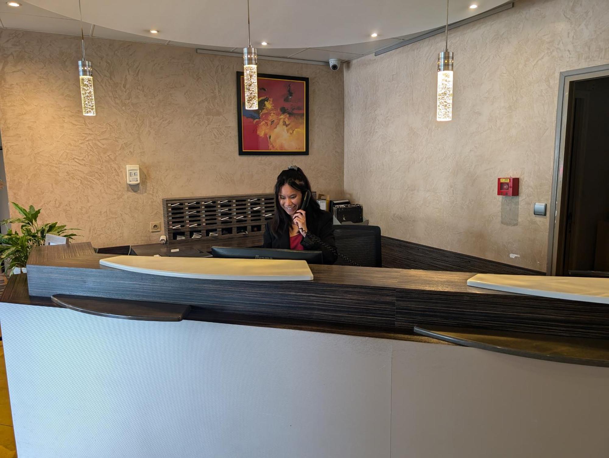 Hotel L'Hotan Portet-sur-Garonne Ngoại thất bức ảnh