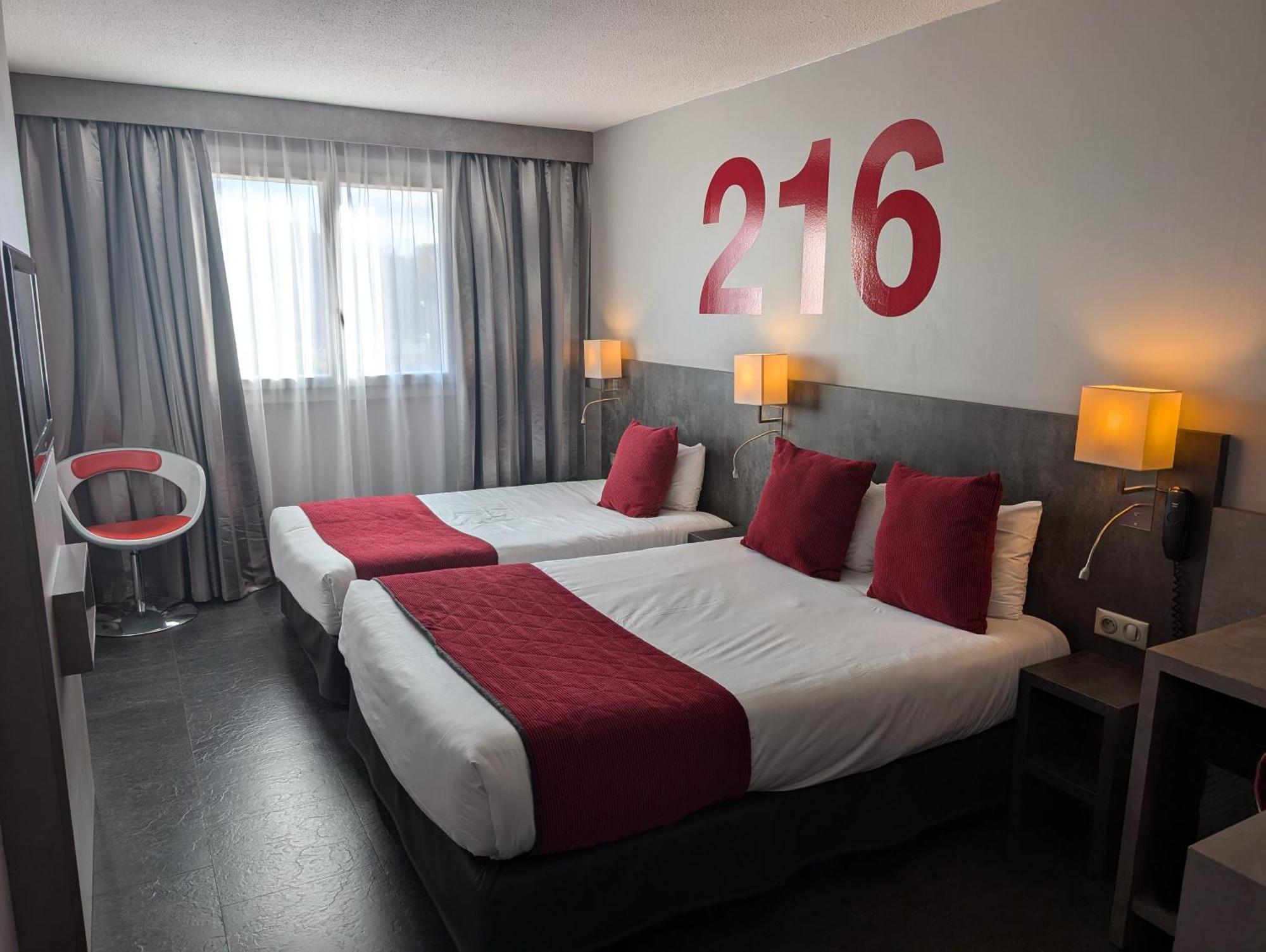 Hotel L'Hotan Portet-sur-Garonne Ngoại thất bức ảnh
