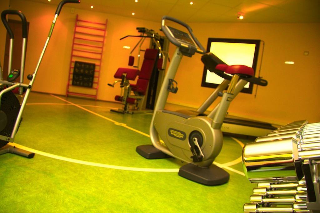 Hotel L'Hotan Portet-sur-Garonne Ngoại thất bức ảnh
